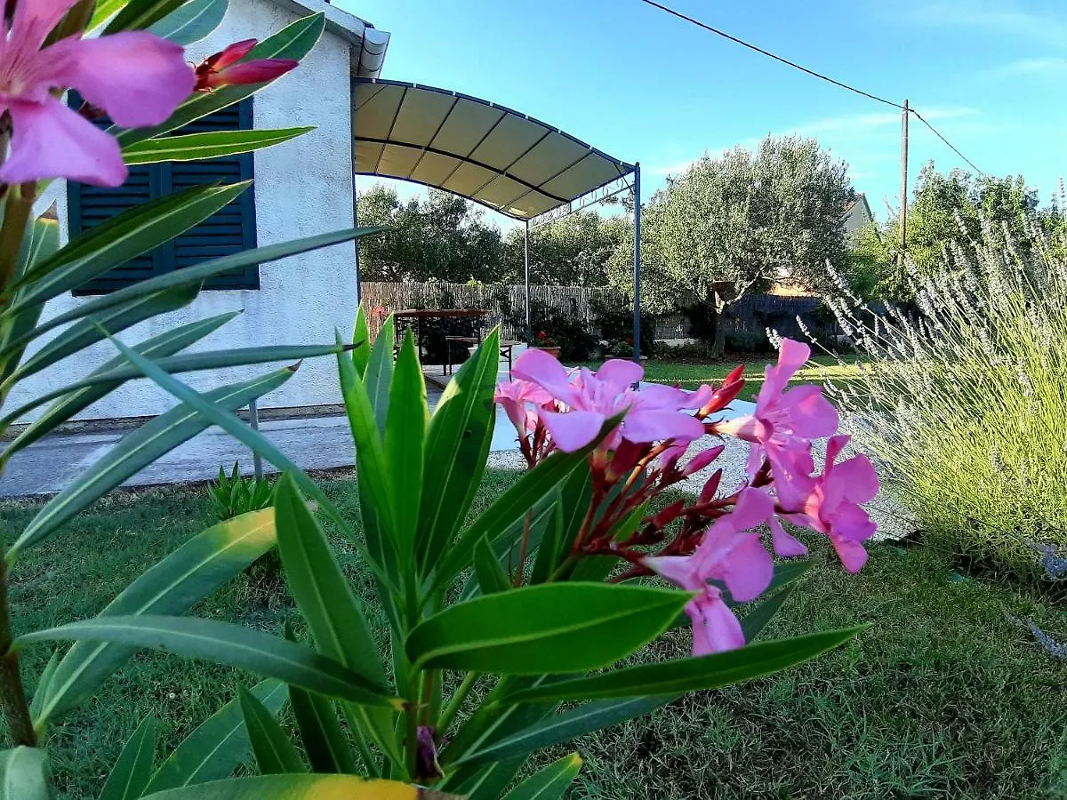 Holiday Home Villa Emma Debeljak Kroatien